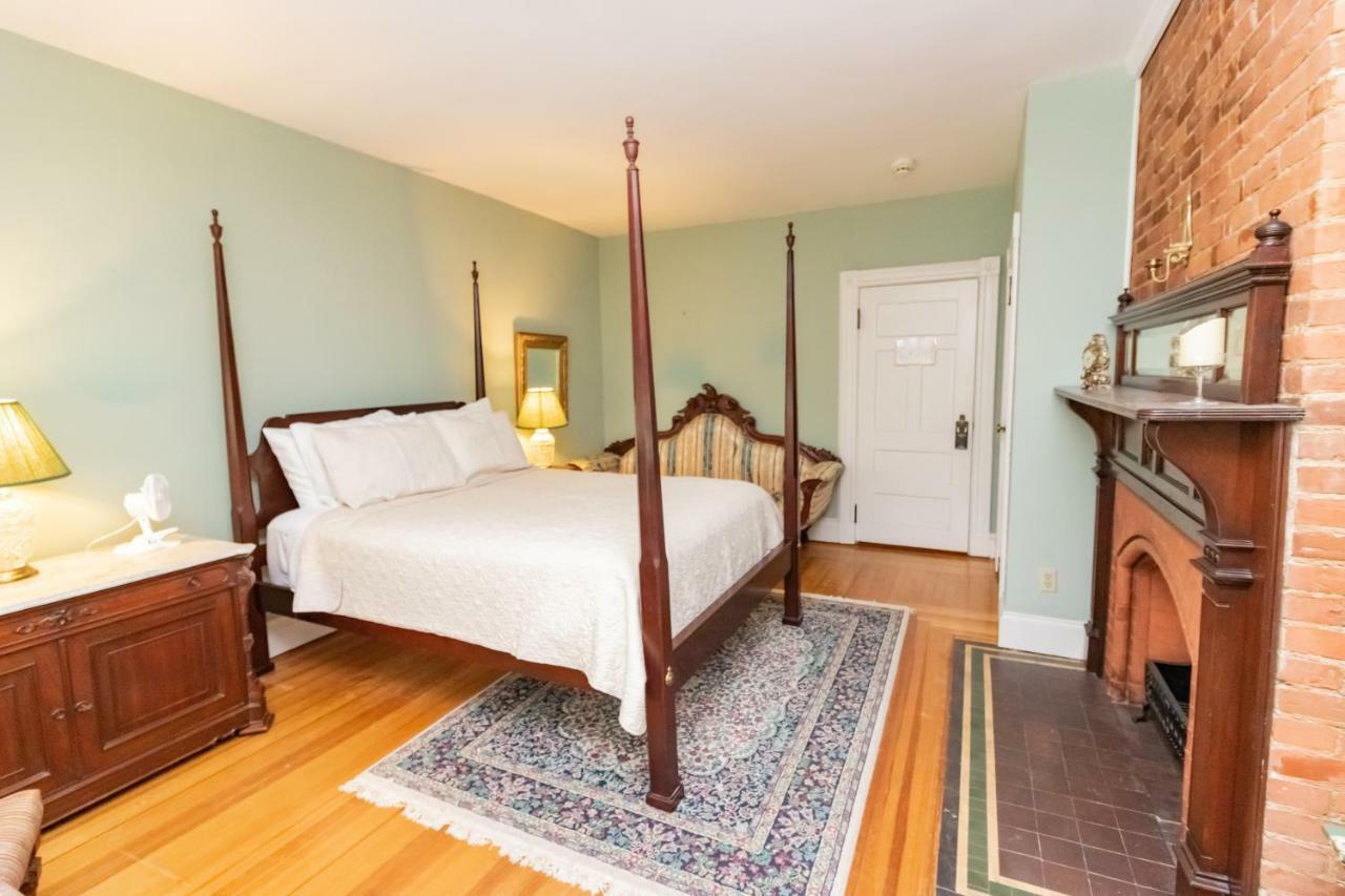 Saratoga Dreams Bed And Breakfast Saratoga Springs Værelse billede
